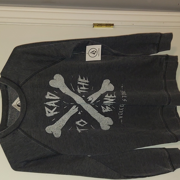 Volcom Sweaters - Volcom sweatshirt